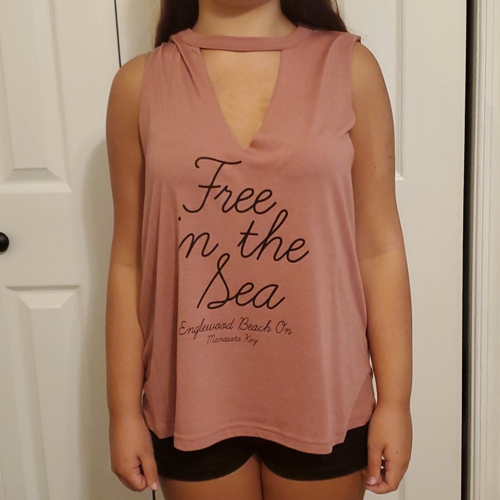 Pink tank top